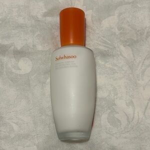 NWOB Sulwhasoo Essential Comfort Balancing Emulsion